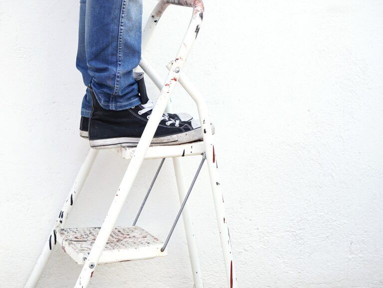 Ladder - when using a ladder is dangerous